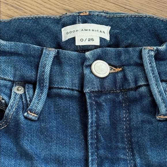 Good American GOOD LEGS LIGHT CHEW POCKETS Size 25 - Picture 6 of 8